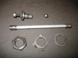 1983 XT550 CLUTCH PUSH ROD AND NUT AND WASHERS YAMAHA XT 550 600 5Y1-16357-00-00 - Picture 1 of 3