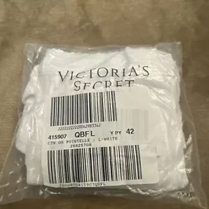 NWT-Victoria's Secret -Large-White- High Waist Boyshort Panty Logo Soft -$14.50 - Picture 1 of 5