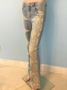Womens Light Medium Wash Flare Jeans w/ Thick Lace Hippy Boho Chic Stretch S 26 - Picture 1 of 12
