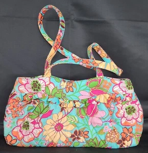Vera Bardley Lisa B Tropical Quilted Handbag Purse 6 in x 13 in x 3 in - Picture 1 of 5