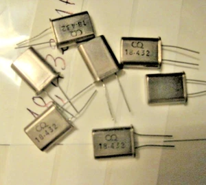 1pcs QUARTZ - CRISTAL 18.432MHZ CQ - Imagen 1 de 1