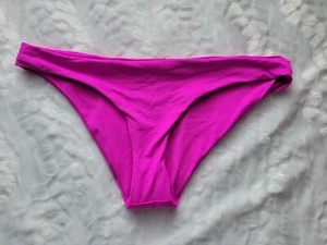L*Space Bikinihose Damen Large rosa freche Bademode von Revolve neu ohne Etikett - Bild 1 von 5