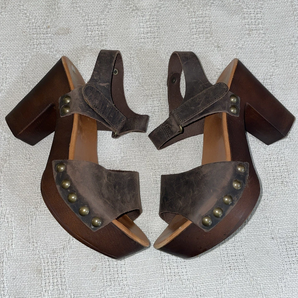 Mila Paoli Italy Womens Casual Pumps Sz 37 U.S. 6 M Brown Leather Cruise Beach - Image 1 of 4