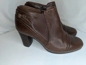 Botines de tacón de cuero Clarks Artisan Collection para mujer talla 6,5 forro floral - Imagen 1 de 11