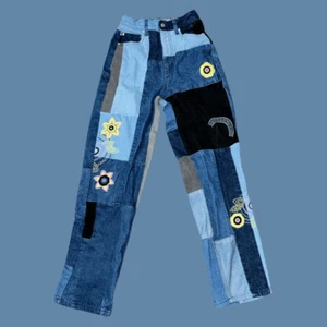 Jean holgado de talle alto BDG - parcheado talla 25 #35 - Imagen 1 de 8