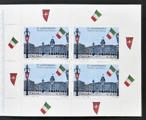 Italia, 2004 - 50° anniversario di Trieste all'Italia - Libretto 4 francobolli - Foto 1 di 4