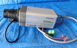 SAMSUNG SCC-B2311 Day & Night Security Color Camera w/ Lens & Wiring Harness - Picture 1 of 8