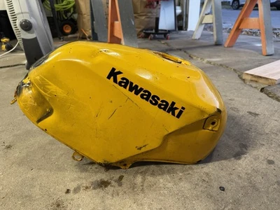 88-07 KAWASAKI NINJA EX250 EX-250 250R petrol fuel gas tank - Image 1 of 4