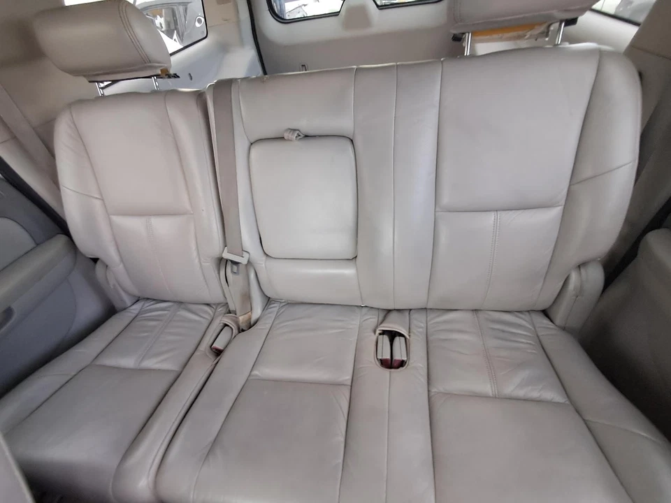 Used Seat Rear fits: 2007 Chevrolet Suburban 1500  Grade A Foto 1 de 4