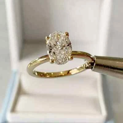 Oval Cut 2.50 Ct IGI Certified Lab Grown Diamond Solitaire Ring 14kt Yellow Gold - Image 1 of 4