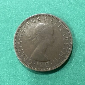 1957 TWO SHILLINGS U.K. COIN FID DEF DEI GRATIA REGINA ELIZABETH II - Picture 1 of 2