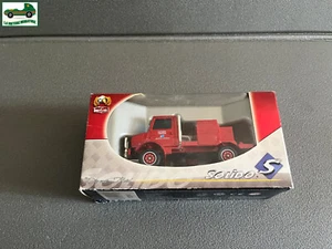 Auto in miniatura 2175 Mercedes Unimog Pompieri Solido 1/50 - Foto 1 di 5
