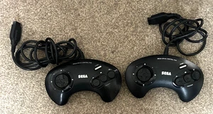 2 x Official Controller Joypad for Sega Mega Drive 1 & 2 Consoles, Pad, Tested - Picture 1 of 9