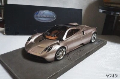 1/18 BBR Pagani Huayra Geneve 2010 champán metálico con caja de Japón P1832B Foto 1 de 4