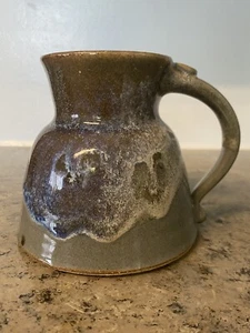 No Spill Non Slip Travel Vacation Wide Bottom Drip Glaze Coffee Mug Cup Signed - Picture 1 of 6