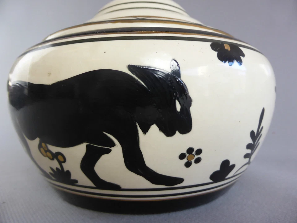 MAGNIFIQUE BOITE PANTHERE STYLE ART DECO LV CERAM D'APRES LOMBART 884-1 - Photo 1/4