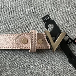 VALENTINO BY MARIO VALENTINO V-LOGO BELT SIZE S - Picture 1 of 6