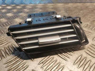 MERCEDES-BENZ W212 E 250 CDI Left Side Dashboard Air Vent 2128300154 - Imagem 1 de 4