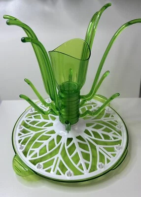 Estante de secado redondo para biberones Munchkin verde para biberones o tazas Foto 1 de 4