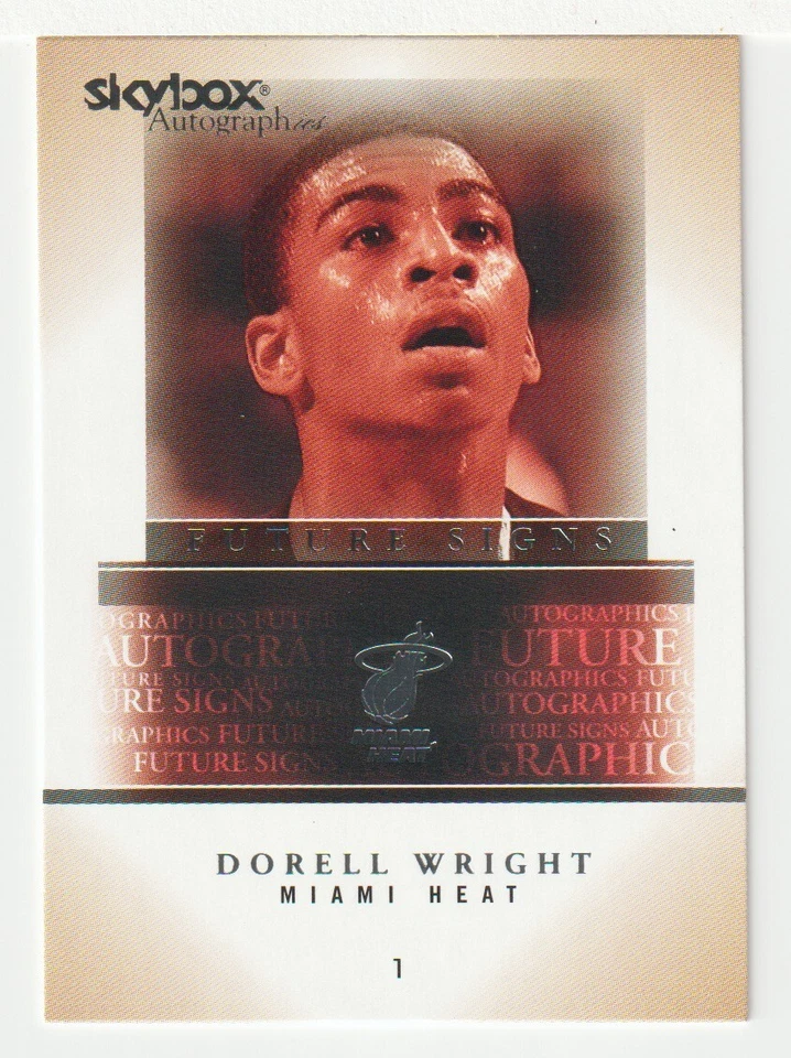 Dorell Wright - Future Signs  (NBA Basketball) 2004-05 Skybox Autographics # 17 - Image 1 of 1