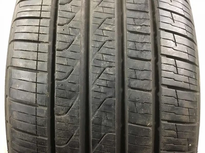 P245/45R18 Pirelli Cinturato P7 All Season Run Flat 100 H Usado 7/32nds Foto 1 de 4