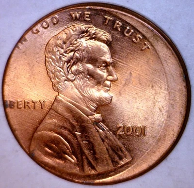 2001 ERROR OFF CENTER Lincoln Cent NICE BU + RED O/C Coin  FREE SHIP - Image 1 of 2