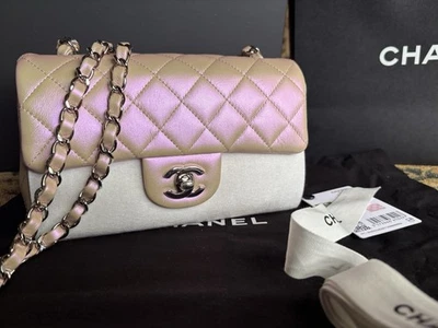 Bolso 21K CHANEL Clásico Mini Solapa Piel de becerro Rosa Iridiscente Rectangular 2021 Nuevo con Etiquetas Foto 1 de 4