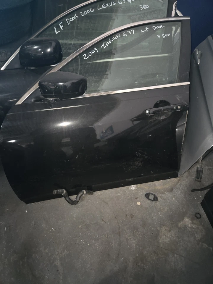 Infiniti G37 2009 puerta delantera izquierda OEM - negro - montaje completo Foto 1 de 1