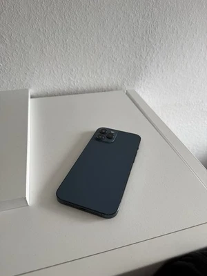 iPhone 12 Pro Max 512GB Mit Schutzfolie Guter Zustand Maximale Kapazität 78% - Bild 1 von 4