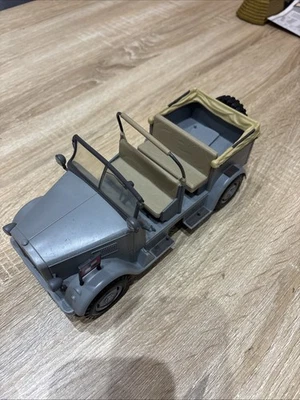 INDIANA JONES HASBRO GERMAN JEEP TROOP COMMAND RAIDERS OF THE LOST ARK 2007 - Image 1 of 2