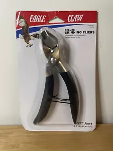 Eagle Claw Deluxe Skinning Pliers 1-1/2 Inch Jaws 1 Piece 03020-007 - Picture 1 of 1