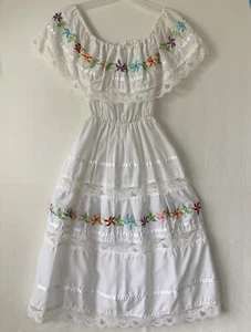 Vintage Mexican Traditional Dress Girls Colorful Floral Embroidered Dance Folk - Picture 1 of 12