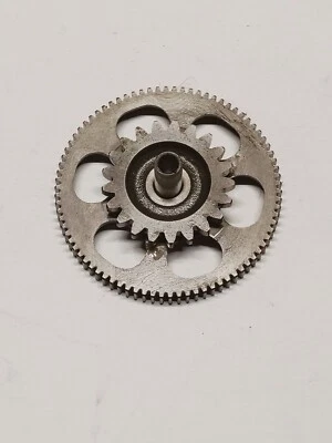 Honda VF700S Sabre 21T/82T 1984 engranaje de reducción de arranque 28101-MB0-000 Foto 1 de 3