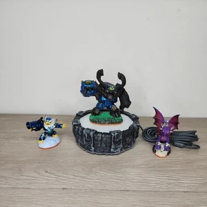 Skylanders Giants Gnarly Tree Rex, Jet-Vac, Spyro & Portal NEW CONDITION - Picture 1 of 5