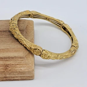 Lia Sophia WANDEROUS Stretch Bracelet – Matte Gold, Floral Detail - Picture 1 of 6