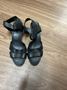 VINCE CAMUTO VC-OTTILA OTTILA BLACK WOMEN'S SANDAL OPEN TOE -SIZE 11M - Picture 1 of 7