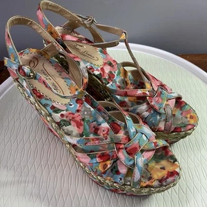 Poetic Licence Sz. 8.5 Arm Candy floral Flower gold Platform Wedge Sandals Heels - Picture 1 of 9