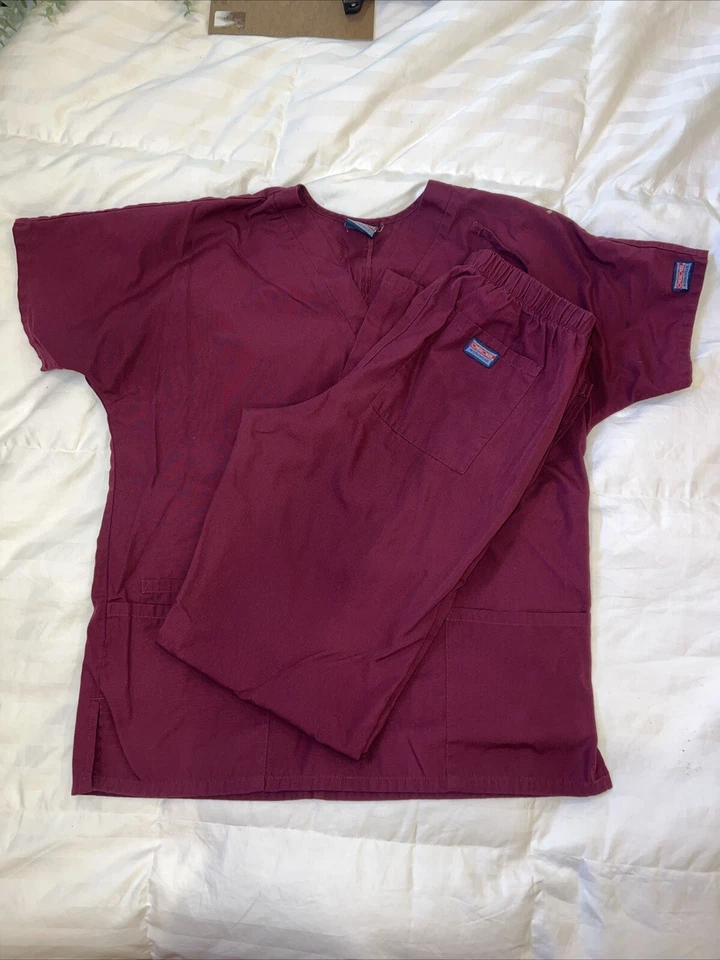 Cherokee workwear, V-neck Top scrubs condition. Pants Included - Image 1 of 1