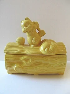 Vintage EURO Ceramica MCM gelbes Eichhörnchen und Holzhammer große Keksdose - Bild 1 von 12