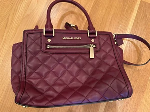 MICHAEL Michael Kors Quilted Burgundy Selma Large Satchel - Picture 1 of 11