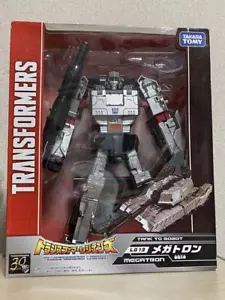LG13 Megatron Figure Transformers Legends series Takara Tomy Japan Toy - Picture 1 of 3