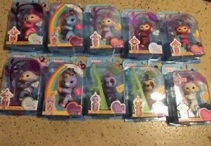 WowWee AUTHENTIC New styles: 6 Fingerlings Monkeys + 2 Unicorn + 2 Slot - Picture 1 of 9