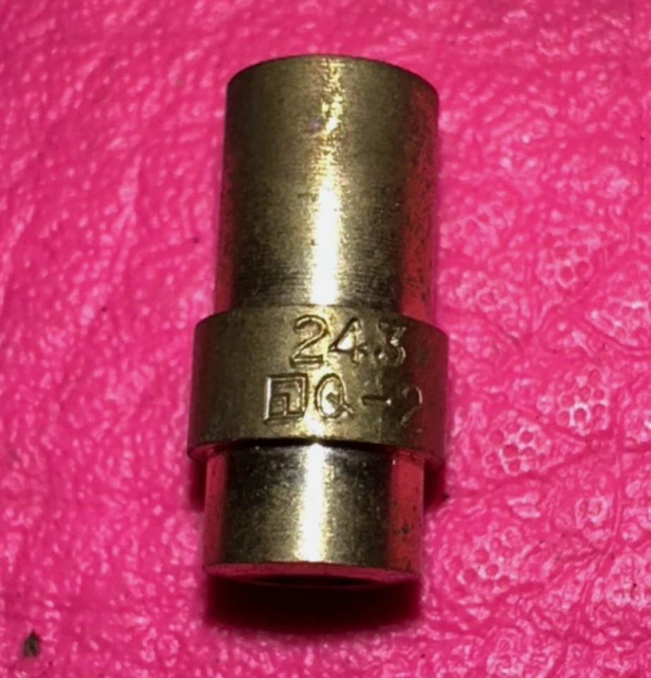 1976-1981 Yamaha XT500 SR500 TT500 OEM Carburetor Main Nozzle (Q-2) 583-14141-52 - Image 1 of 1