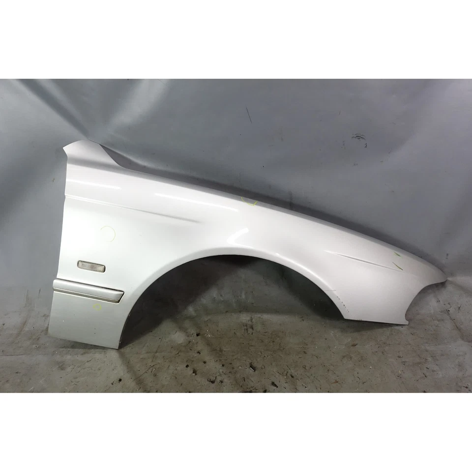 Guardabarros delantero derecho de repuesto 97-03 BMW E39 serie 5 cuarto panel plateado OEM Foto 1 de 4