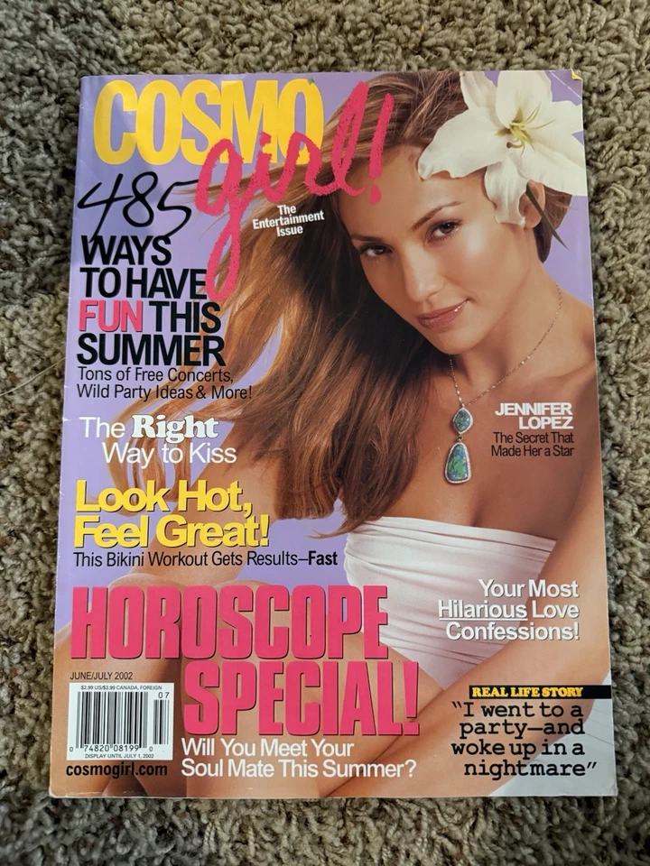 Cosmo Girl Magazine June/July 2002 Jennifer Lopez The Entertainment Issue Foto 1 de 1