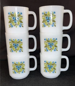 6 Vintage MCM Jeannette Glasbake Milchglas Blaubeeren Kaffeetassen stapelbar - Bild 1 von 13