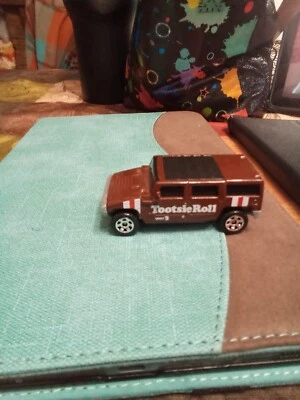 MATCHBOX Candy Series Tootsie Roll 2002 Hummer H2 SUV - Image 1 of 4