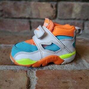 Nike Diamond Turf Orange Teal Sneakers Size 4C Miami Dolphins 407913-487