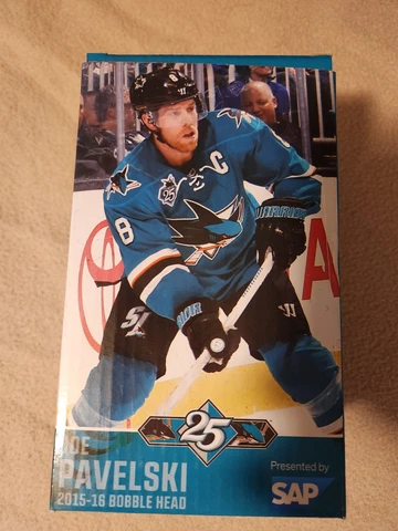 San Jose Sharks - Pavelski Bobblehead, 2015/2016 SGA, CIB Cover