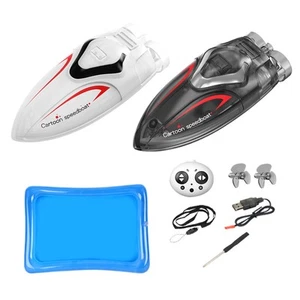 2.4GHz Waterproof Mini Stunt Remote Control Boat With Variable Lighting RC - Picture 1 of 14